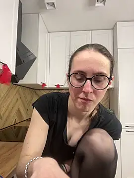 MartiniiSelenna online show from 04-11-26, 07:45