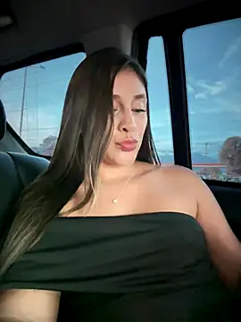 Snapshot of Rose-euphoria chatting on 11-10-25, 09:58 Rose-euphoria online show from 11-10-25, 09:58