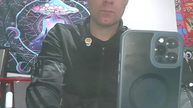 lazybonezz online show from 12-22-24, 06:39