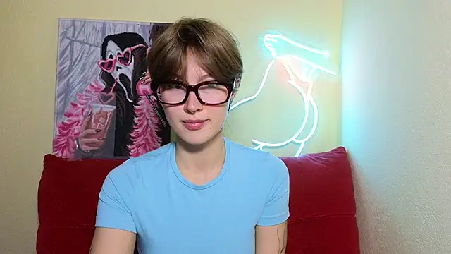 Snapshot of MalvinaBlum chatting on 09-18-25, 02:02 MalvinaBlum online show from 09-18-25, 02:02