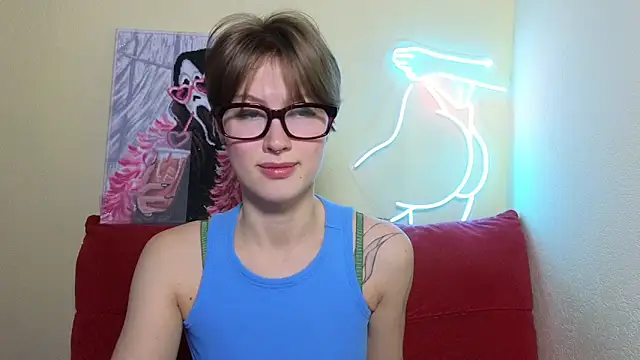 Snapshot of MalvinaBlum chatting on 09-30-25, 01:54 MalvinaBlum online show from 09-30-25, 01:54