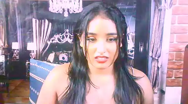 Snapshot of IndianAngel4u chatting on 03-18-25, 09:43 IndianAngel4u online show from 03-18-25, 09:43