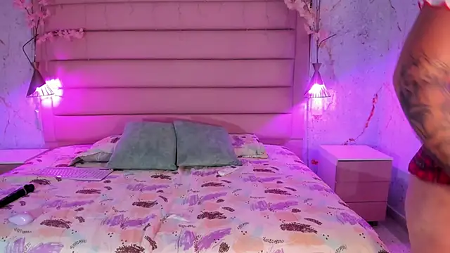 sabrinamilani online show from 12-20-25, 03:13