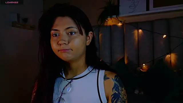 alaia-rogers online show from 12-17-25, 11:49