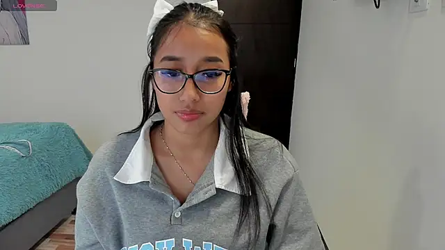 isa bellaa0 online show from 02-18-25, 02:16