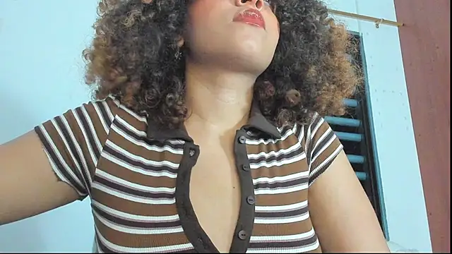 Ada gales  online show from 11-11-25, 04:45