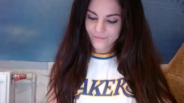 AliceTailor online show from 10-15-25, 03:12