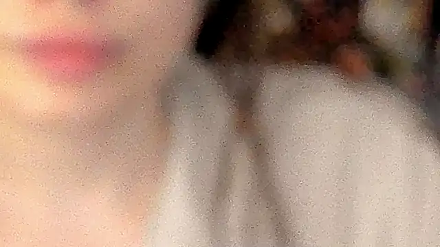 IceDanielles online show from 11-16-25, 01:39