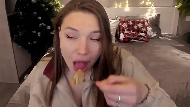 Snapshot of IceDanielles chatting on 01-17-26, 01:38 IceDanielles online show from 01-17-26, 01:38