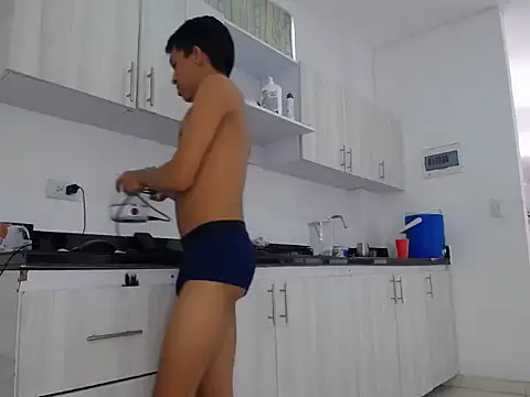 adams pervert love online show from 02-02-25, 02:24