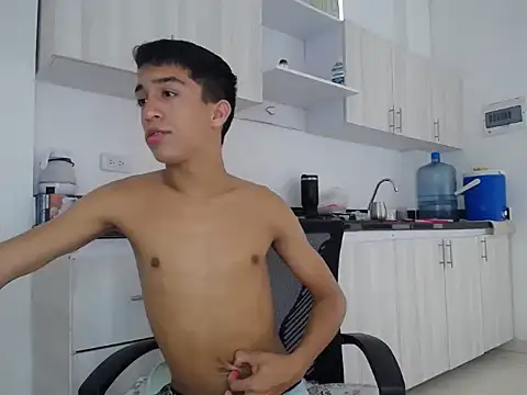 adams pervert love online show from 02-22-25, 08:09