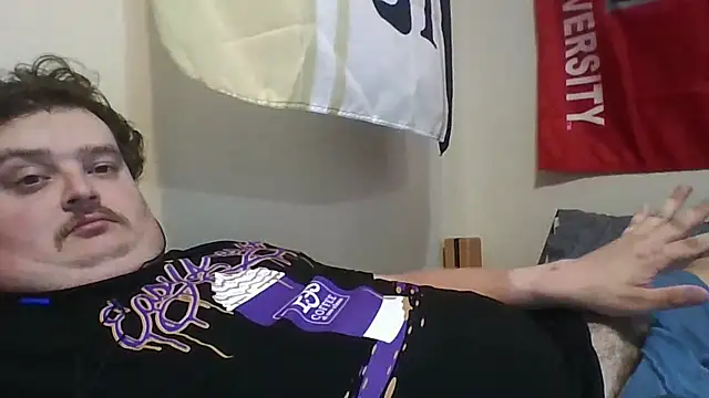 YelpedAverting online show from 10-21-25, 07:47