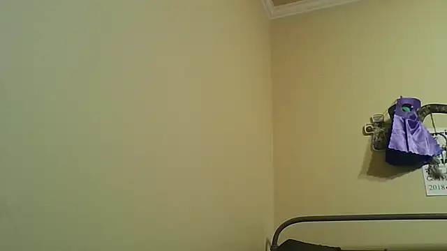 YelpedAverting online show from 12-22-25, 05:21