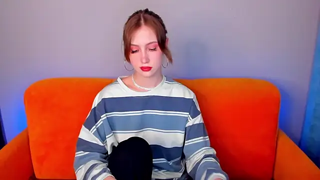 Snapshot of VitalinaBlue chatting on 02-14-25, 02:44 VitalinaBlue online show from 02-14-25, 02:44