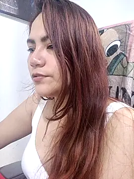 Snapshot of ZUCAAT chatting on 12-15-25, 03:55 ZUCAAT online show from 12-15-25, 03:55