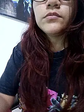 Snapshot of ZUCAAT chatting on 01-14-26, 03:45 ZUCAAT online show from 01-14-26, 03:45