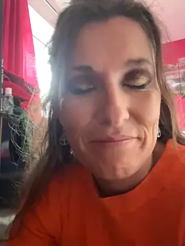 Lwhite1 online show from 10-08-25, 03:42