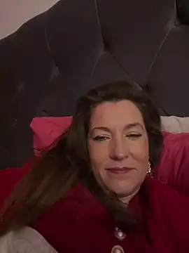 Lwhite1 online show from 11-08-25, 04:29