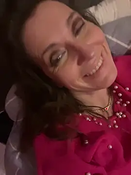 Lwhite1 online show from 01-05-26, 10:46