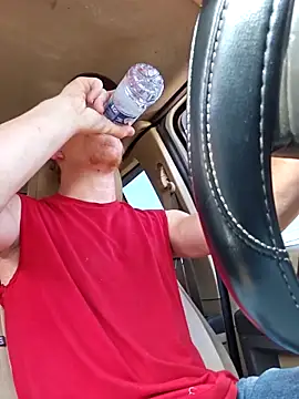 Snapshot of REDHAMMER_ chatting on 09-10-25, 08:20 REDHAMMER online show from 09-10-25, 08:20