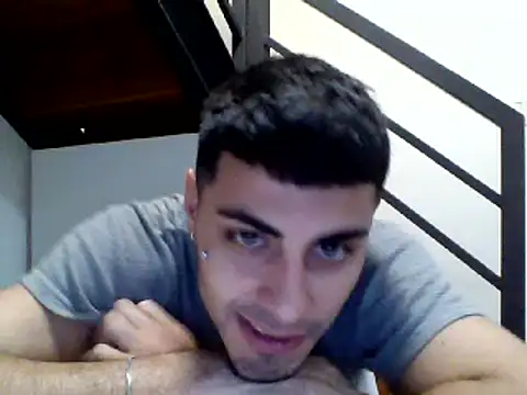 Snapshot of AronFoxx chatting on 12-24-24, 09:11 AronFoxx online show from 12-24-24, 09:11