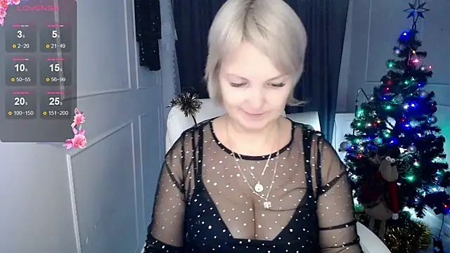 Juarnea online show from 12-25-24, 02:02