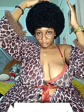 CocoBootyyy online show from 09-19-25, 02:13