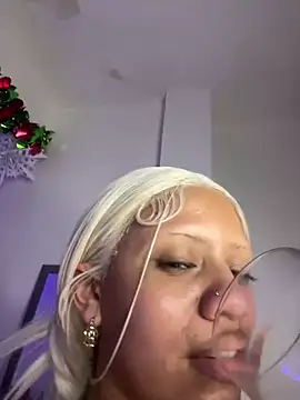 Charlotee  online show from 01-02-25, 05:57