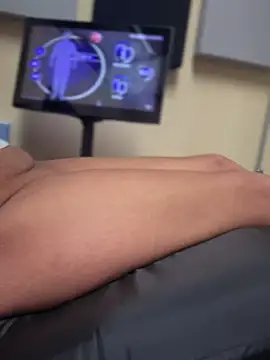 Snapshot of vixendoll87 chatting on 02-12-25, 07:24 vixendoll87 online show from 02-12-25, 07:24