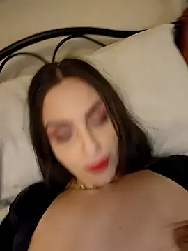 Snapshot of Sexycouplexxx69 chatting on 01-08-25, 03:50 Sexycouplexxx69 online show from 01-08-25, 03:50