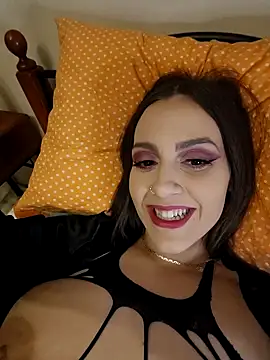 Snapshot of Sexycouplexxx69 chatting on 02-24-25, 11:10 Sexycouplexxx69 online show from 02-24-25, 11:10