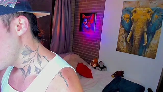 liam oficial02 online show from 03-28-26, 03:50