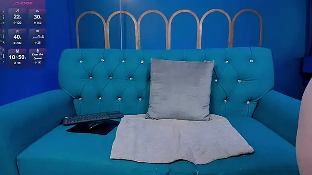 Snapshot of brennastone chatting on 10-18-25, 11:44 brennastone online show from 10-18-25, 11:44