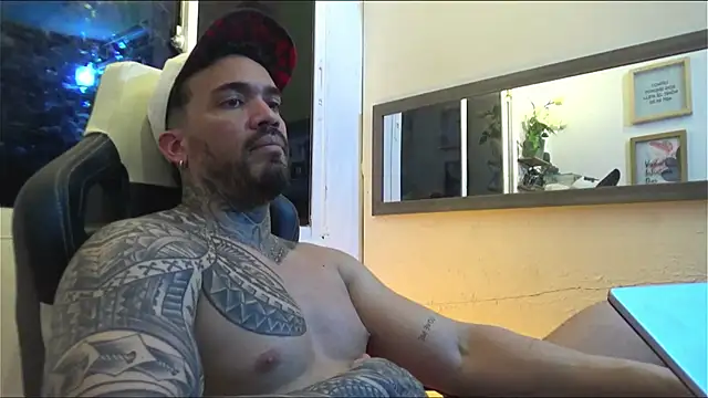 Angel sex latin online show from 01-12-25, 12:49