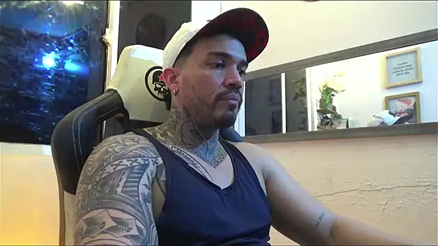 Angel sex latin online show from 01-22-25, 04:23