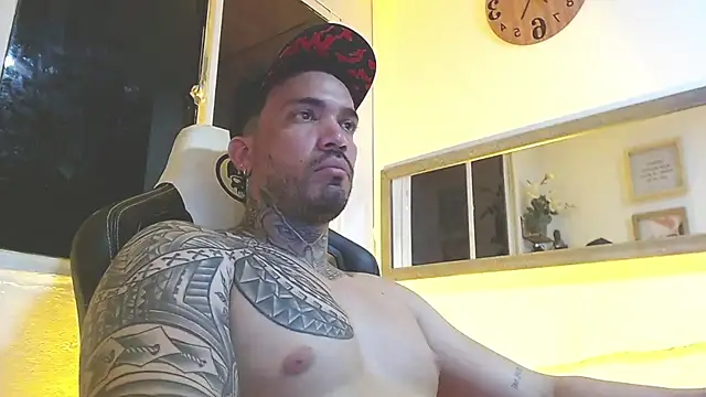 Angel sex latin online show from 02-27-25, 07:44