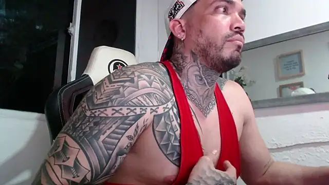 Angel sex latin online show from 03-13-25, 08:04