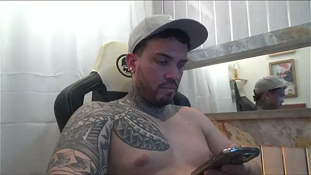 Angel sex latin online show from 10-24-25, 03:14