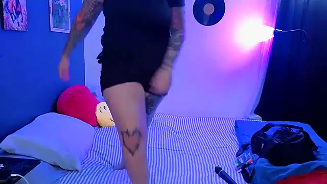 miacanela xo online show from 02-21-26, 02:34