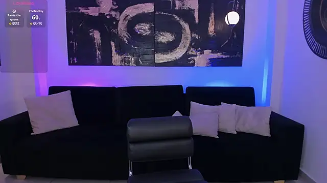 NicoleSanz  online show from 01-28-25, 05:35