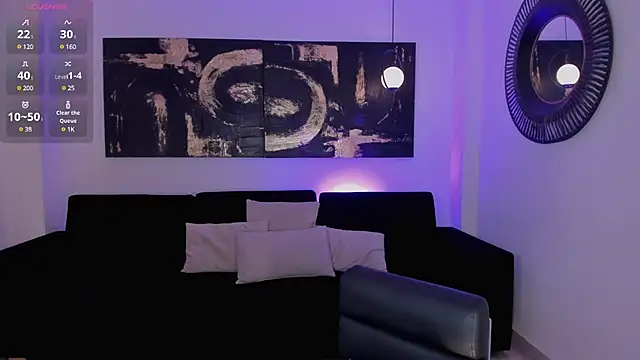 NicoleSanz  online show from 01-29-25, 02:32