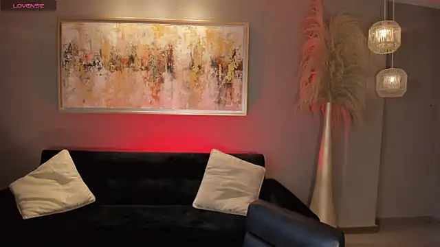 NicoleSanz  online show from 02-26-25, 10:26