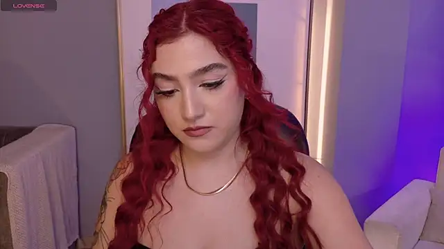 ViolettCastel online show from 11-12-25, 07:46