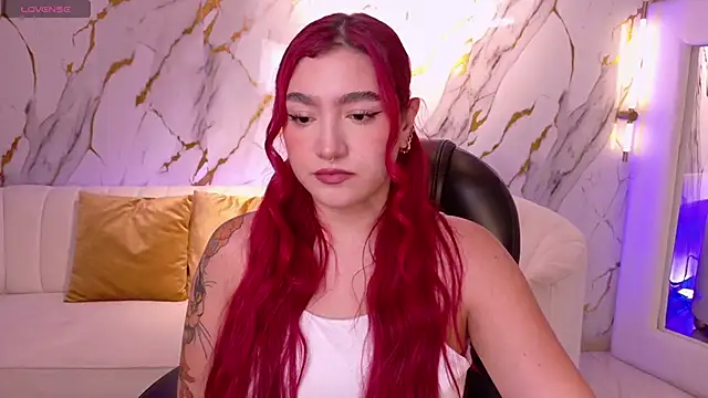 ViolettCastel online show from 12-14-25, 05:07