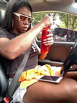 sweetsarabig22cm online show from 02-12-26, 07:42