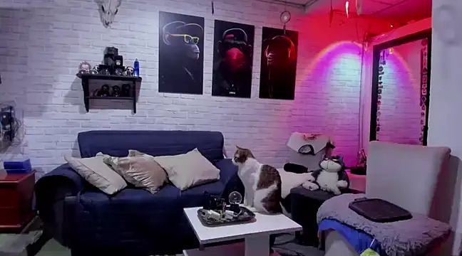 Snapshot of Kimmymadison- chatting on 12-26-24, 11:13 Kimmymadison- online show from 12-26-24, 11:13