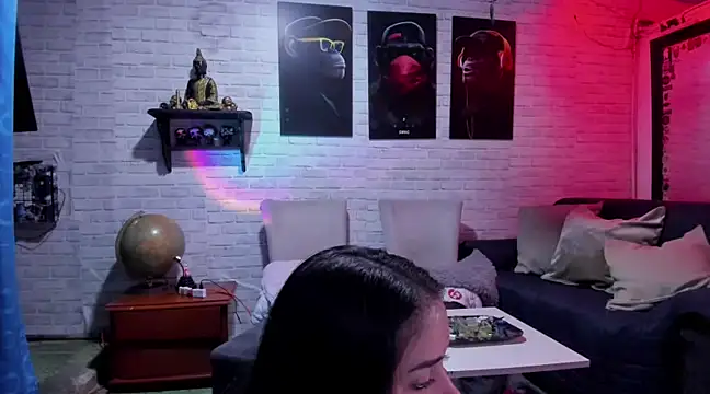 Snapshot of Kimmymadison- chatting on 02-27-25, 08:53 Kimmymadison- online show from 02-27-25, 08:53