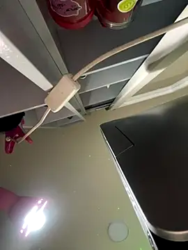 Snapshot of Kimmymadison- chatting on 09-11-25, 07:47 Kimmymadison- online show from 09-11-25, 07:47