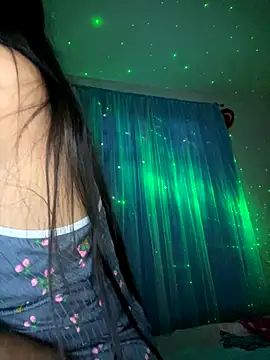 Snapshot of Kimmymadison- chatting on 09-24-25, 08:45 Kimmymadison- online show from 09-24-25, 08:45