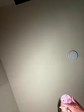 Snapshot of Kimmymadison- chatting on 11-11-25, 08:53 Kimmymadison- online show from 11-11-25, 08:53